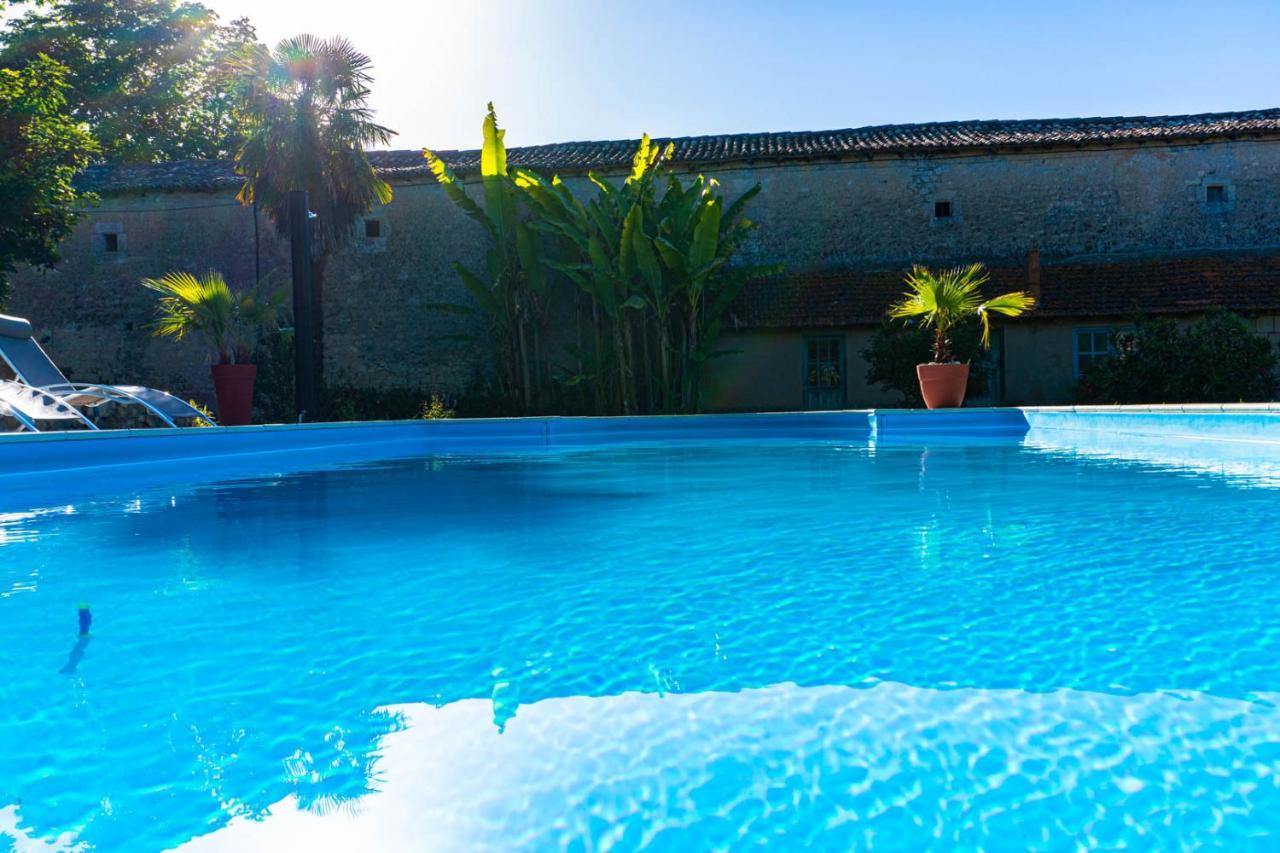 Lorignac Logis De Tirac Bed & Breakfast エクステリア 写真